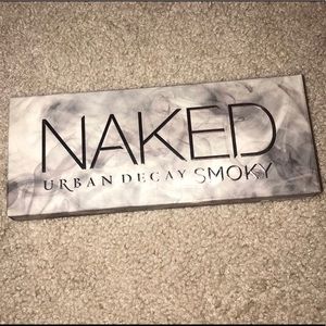 NAKED Urban Decay Smokey Eyeshadow Pallet